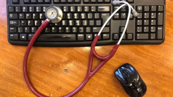 toetsenbord met stethoscoop, light toetsenbord HUS